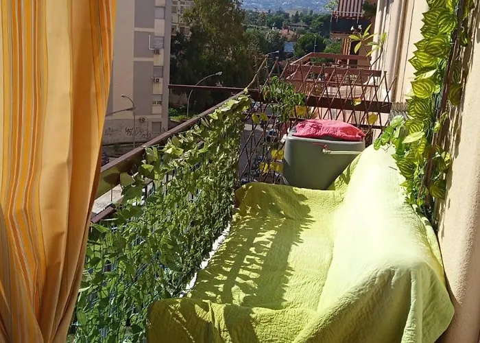 Dolce Sicily A 2km Dal Centro Apartment